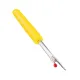 Despicator cusaturi mic pentru descusut tivuri, buzunare, nasturi si orice tip de cusatura, lungime 7cm, maner galben