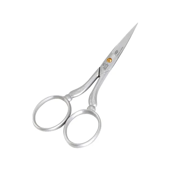 Foarfeca de broderie din otel carbon placat cu nichel mat sablat, manere egale, Premax, colectia Croma, 9cm (3-1/2)