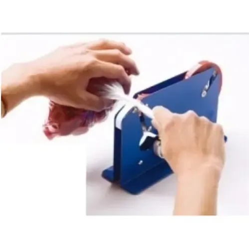 Pachet 1 Aparat din metal pentru sigilat pungi cu banda adeziva tip scotch, cu dispozitiv de taiere + 16 Benzi adezive Minoli 9mm x 50m, galben