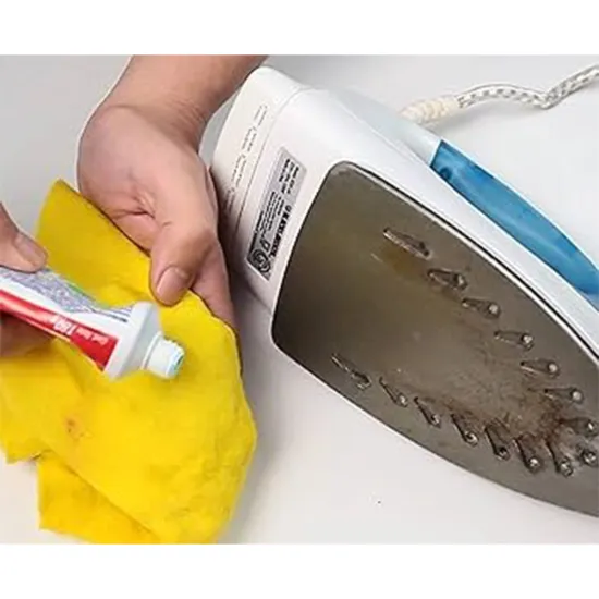 Pasta de curatat talpa fierului de calcat Ez-Off, 149g