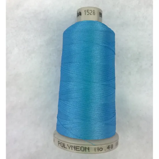 Ata de brodat polyneon Serene Sky, 100% polyester, finete 40, con 1000 metri, cutie 10 conuri