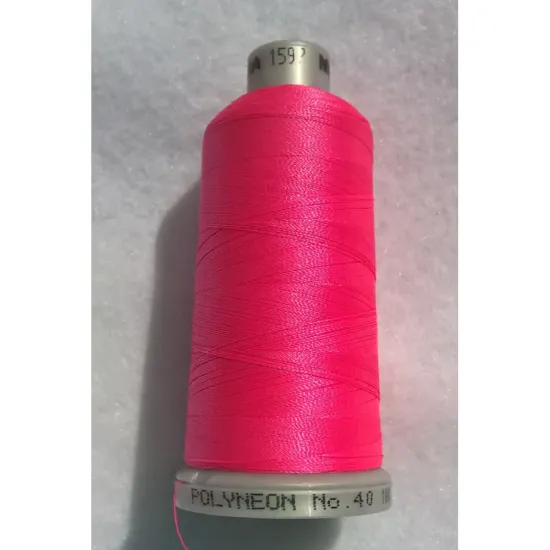 Ata de brodat polyneon Fluor Pink, 100% polyester, finete 40, con 1000 metri, cutie 10 conuri
