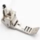 Piciorus presor reglabil cu rotita dintata de metal si role mici pe talpa pentru aplicat banda cu dispozitiv A10, pentru masini industriale de cusut simple cu 1 ac, latime tiv 1/4" (6,4mm)