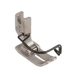 Piciorus simplu cu aparatoare de ac, transport concomitent prin tija de ac pentru masini industriale de cusut simple cu 1 ac, latime talpa 14,5mm