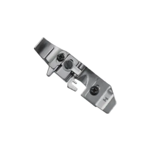 Piciorus pentru masini industriale de surfilat cu 2 ace Siruba 747-512M1, 2x4mm, 2x5mm