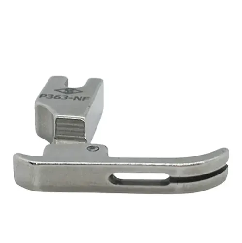 Piciorus de fermoar tip furculita, transport concomitent prin tija de ac, pentru masini industriale simple cu 1 ac, latime talpa 7mm