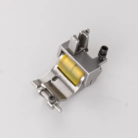 Piciorus pentru tiv cu rola de silicon reglabila si ghidaj mobil, pentru masini industriale de cusut simple cu 1 ac