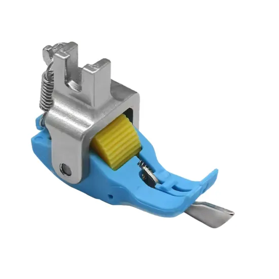 Piciorus compensator teflonat cu ghidaj pe partea dreapta si rola de plastic pentru masini industriale de cusut simple cu 1 ac - diverse marimi