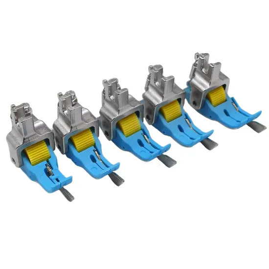 Piciorus compensator teflonat cu ghidaj pe partea dreapta si rola de plastic pentru masini industriale de cusut simple cu 1 ac - diverse marimi
