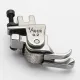Piciorus compensator dreapta ingust cu rola zimtata de metal, pentru masini industriale de cusut simple cu 1 ac, 1/16" (1.6mm)