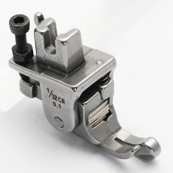 Piciorus compensator dreapta ingust cu rola dintata de metal, pentru masini industriale de cusut simple cu 1 ac, 1/32" (1mm)