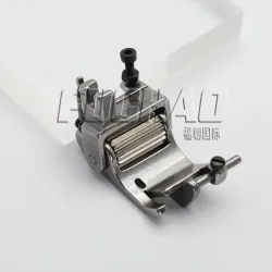 Piciorus pentru tiv cu rola reglabila de metal zimtata si ghidaj mobil, pentru masini industriale de cusut simple cu 1 ac