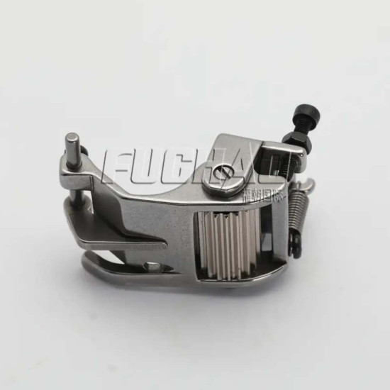 Piciorus pentru tiv cu rola reglabila de metal dintata si ghidaj mobil, pentru masini industriale de cusut simple cu 1 ac