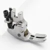 Piciorus presor reglabil cu rola de silicon pentru masini industriale de cusut cu taiere a marginilor, 1/8" (3mm)