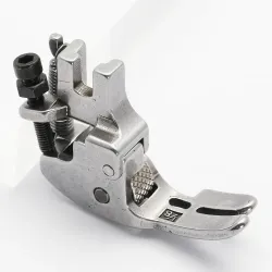 Piciorus presor reglabil cu rola zimtata de metal pentru masini industriale de cusut cu taiere a marginilor, 1/8" (3mm)