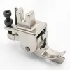 Piciorus compensator cu ghidaj pe partea dreapta si rola zimtata de metal pentru masini industriale de cusut simple cu 1 ac