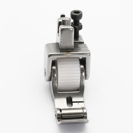 Piciorus presor cu rola dintata de teflon reglabila pentru masini industriale de cusut simple cu 1 ac