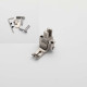Piciorus presor cu rola zimtata de metal si ghidaj reglabil pentru masini industriale de cusut simple cu 1 ac