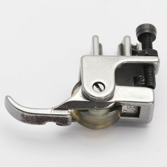 Piciorus cu rola de silicon pentru cusut fermoar pe partea stanga, pentru masini industriale de cusut simple cu 1 ac