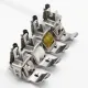 Piciorus reglabil cu rola de silicon si canal pe partea stanga pentru piping, pentru masini industriale de cusut simple cu 1 ac, latime canal 6mm
