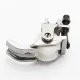 Piciorus reglabil cu rola dintata de teflon si canal pe partea stanga pentru piping, pentru masini industriale de cusut simple cu 1 ac, latime canal 6mm