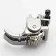 Piciorus reglabil cu rola dintata de metal si canal pe partea dreapta pentru piping, pentru masini industriale de cusut simple cu 1 ac, latime canal 5mm