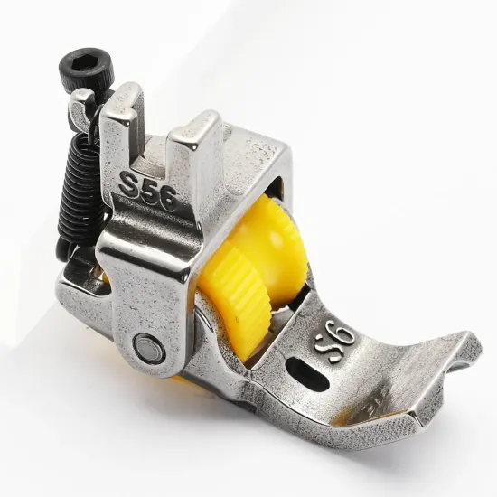 Piciorus reglabil cu rola dintata de teflon si canal pe partea dreapta pentru piping, pentru masini industriale de cusut simple cu 1 ac, latime canal 6mm