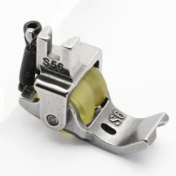 Piciorus reglabil cu rola de silicon si canal pe partea dreapta pentru piping, pentru masini industriale de cusut simple cu 1 ac, latime canal 6mm