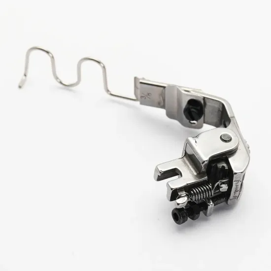 Piciorus presor cu rola dintata de metal, cu ghidaj spirala si tub pentru atasat siret, elastic sau banda cu latimea de pana la 10mm, pentru masini industriale de cusut simple cu 1 ac