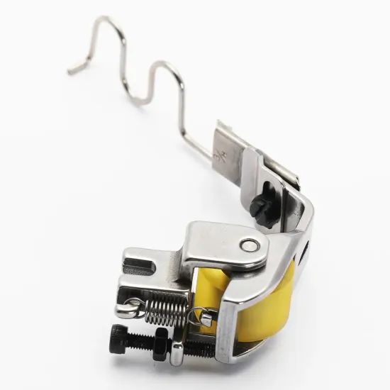 Piciorus presor cu rola de silicon, cu ghidaj spirala si tub pentru atasat siret, elastic sau banda cu latimea de pana la 10mm, pentru masini industriale de cusut simple cu 1 ac