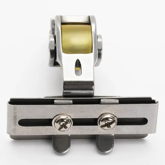 Piciorus presor cu rola de silicon si tub pentru atasat siret, elastic sau banda cu latimea de pana la 5cm, pentru masini industriale de cusut simple cu 1 ac