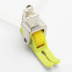 Piciorus teflonat cu rola dintata de teflon pentru masini industriale de cusut simple cu 1 ac
