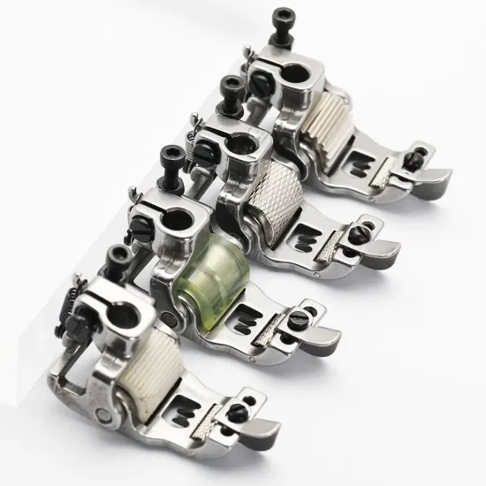 Piciorus presor cu rola de silicon si ghidaj reglabil pentru masini industriale tip uberdeck de cusut acoperire cu 3 ace, distanta intre ace 5,6mm