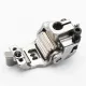 Piciorus presor cu rola dintata de metal si ghidaj reglabil pentru masini industriale tip uberdeck de cusut acoperire cu 3 ace, distanta intre ace 6,4mm