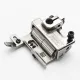 Piciorus presor cu rola dintata de metal si ghidaj reglabil pentru masini industriale tip uberdeck de cusut acoperire cu 3 ace si 5 fire, distanta intre ace 6,4mm